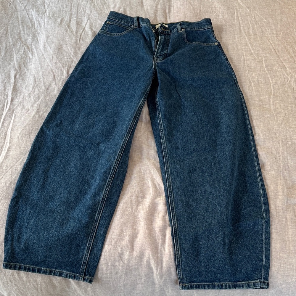 Everlane size 30L high waisted barrel leg jeans/blue wash